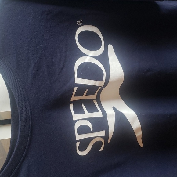 EUC Speedo Woman's SzM crop top - Picture 3 of 5